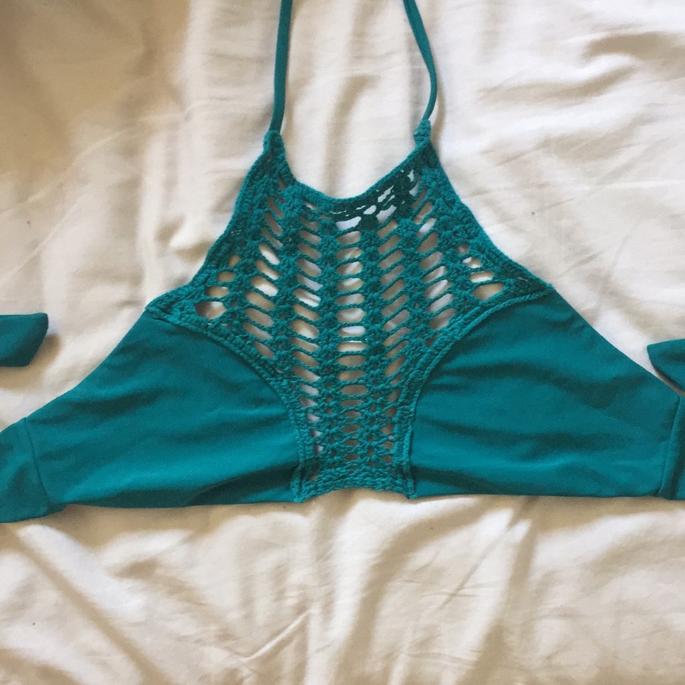 PAC SUN bikini top